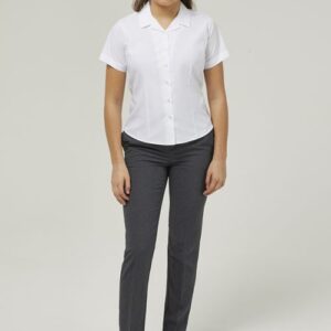 Fitted revere collar blouse by Trutex